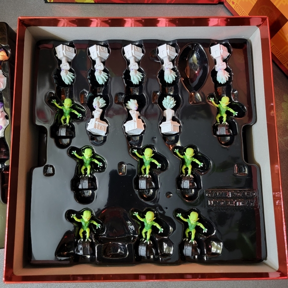 Dragon ball chess set - Picture 3 of 8